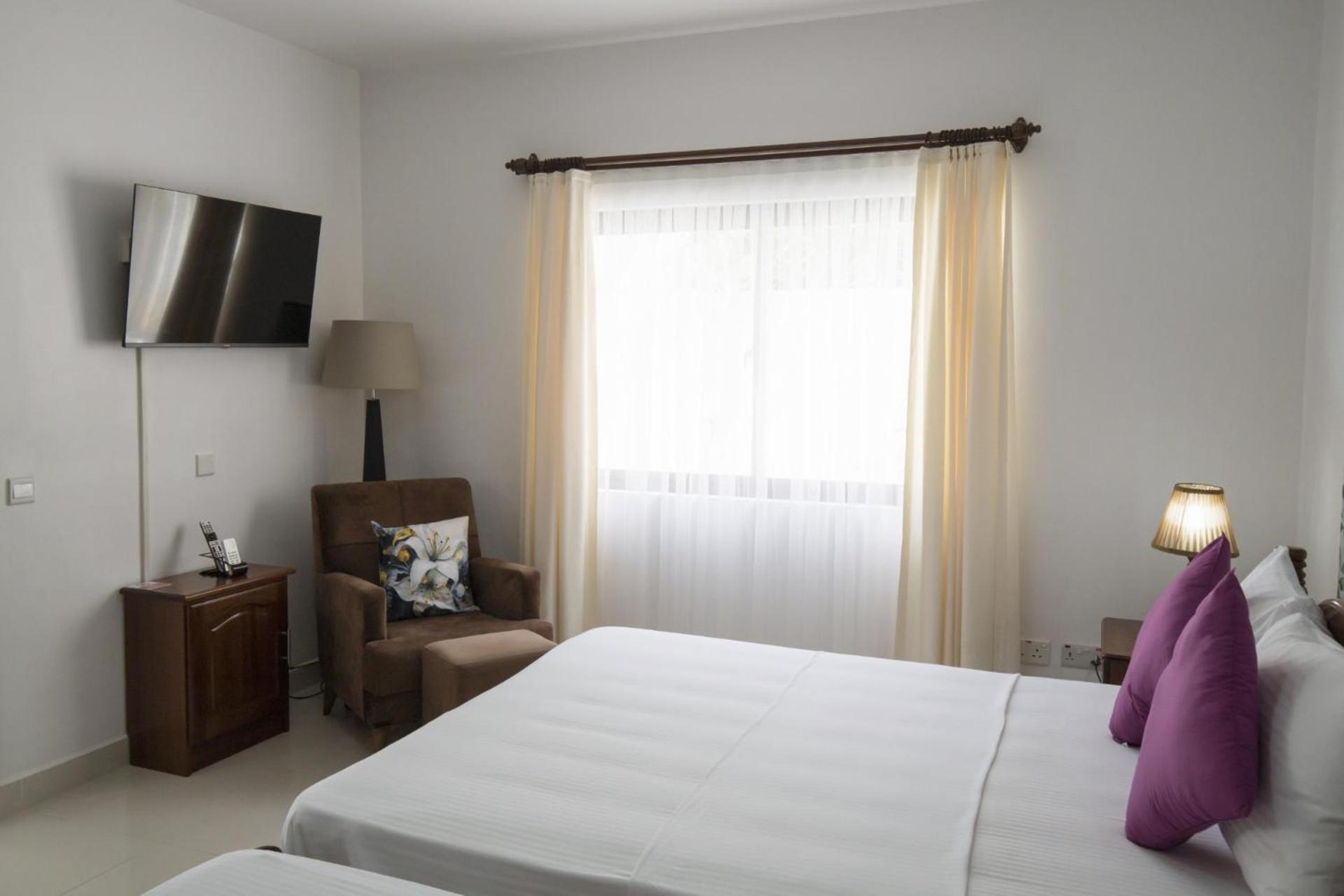Emma'S Guest House And Self-Catering Au Cap 외부 사진