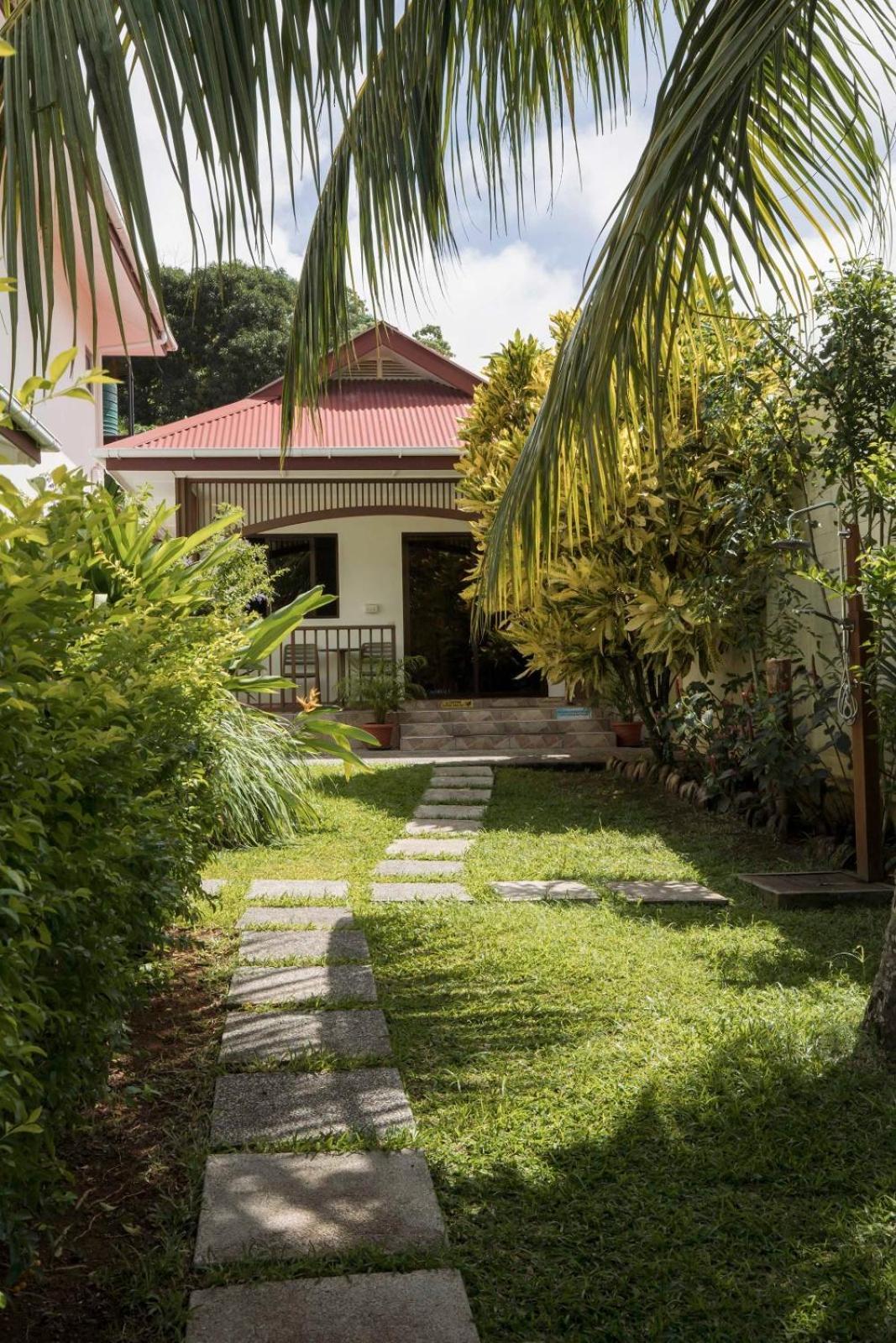 Emma'S Guest House And Self-Catering Au Cap 외부 사진