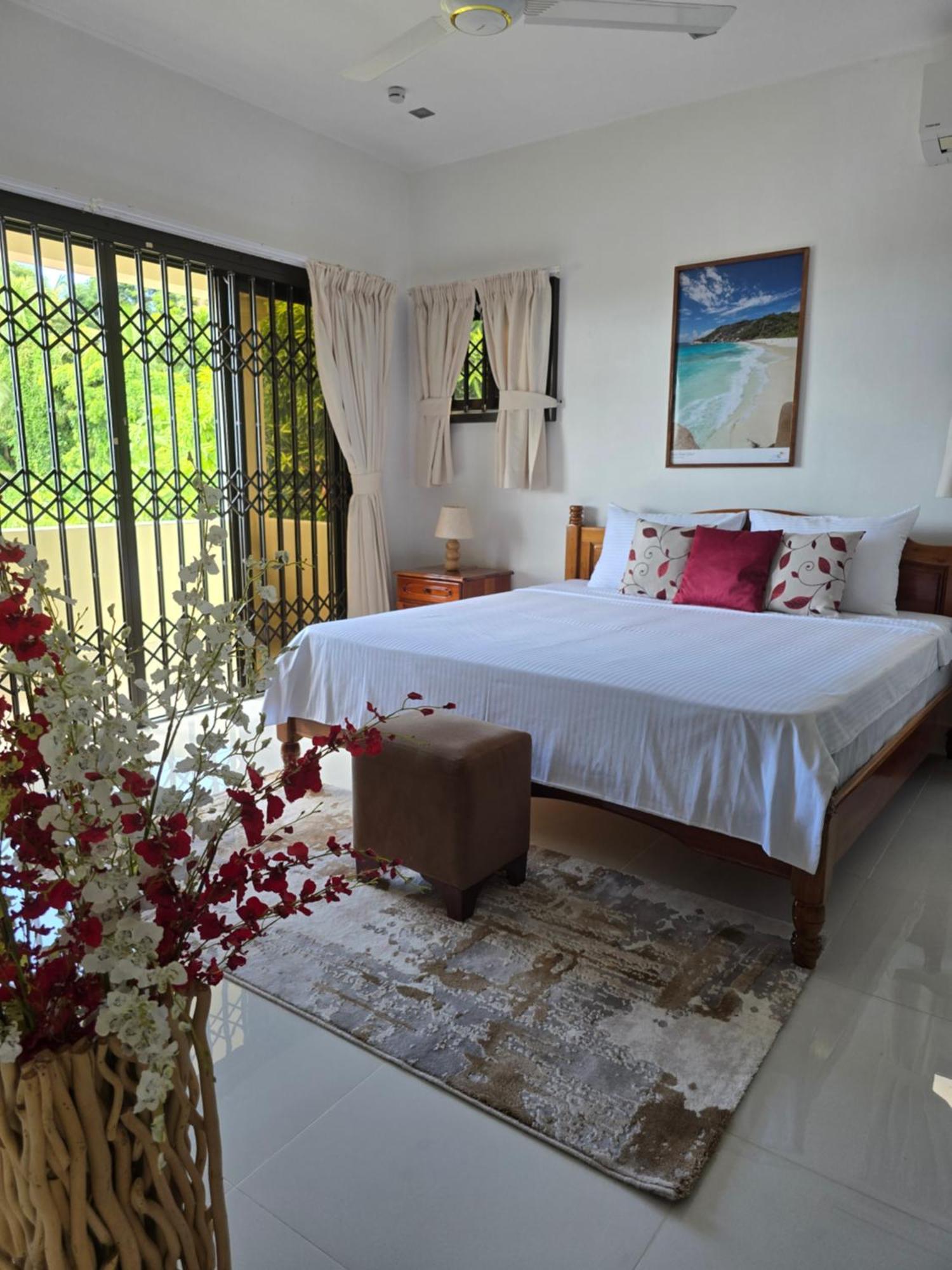 Emma'S Guest House And Self-Catering Au Cap 외부 사진